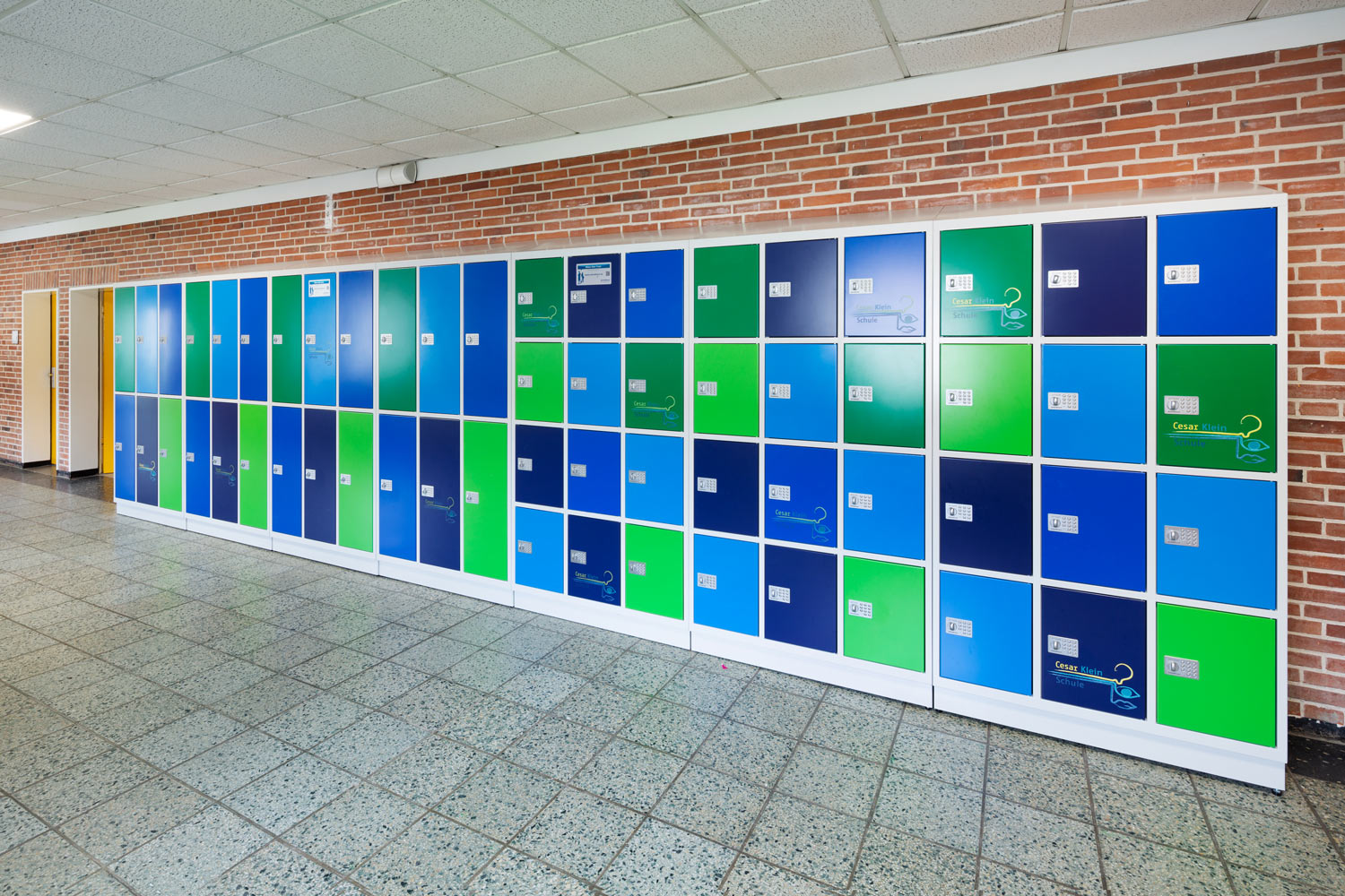 astradirect Schulschließfächer, Cesar Klein Schule Ratekau Die astradirect Schulschließfächer, in der Cesar Klein Schule Ratekau